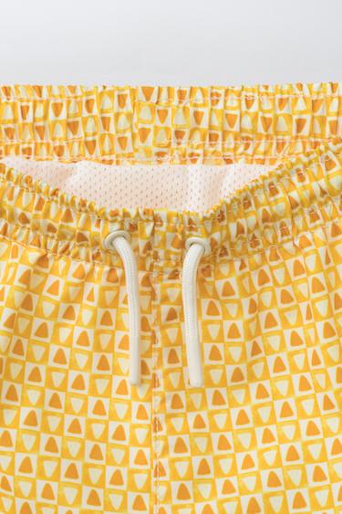 SHORT DE BAIN À IMPRIMÉ GÉOMÉTRIQUE (6-14 ANS) - Jaune de Zara - Image 2