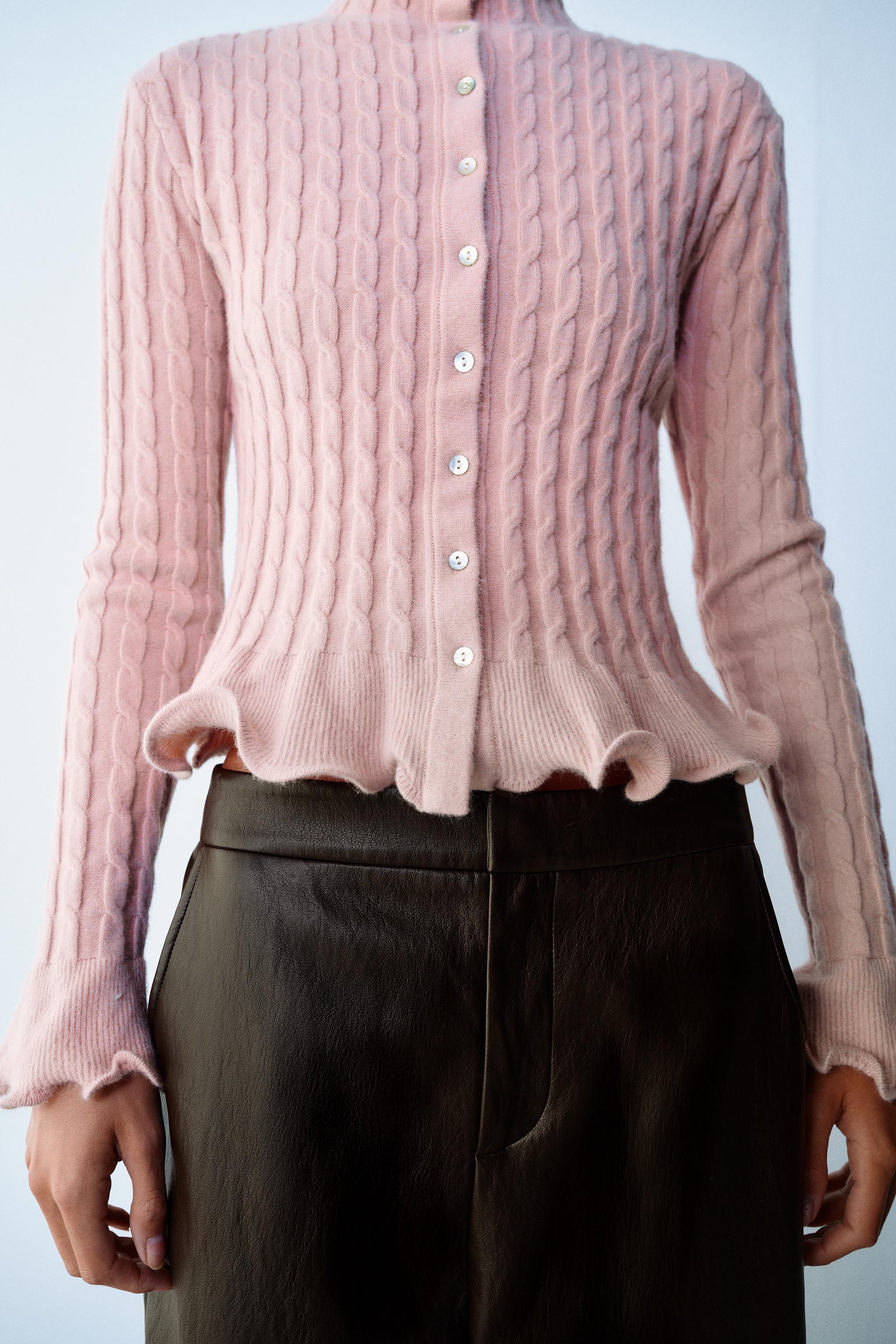 PANTALON CINTRÉ MATIÈRE SYNTHÉTIQUE