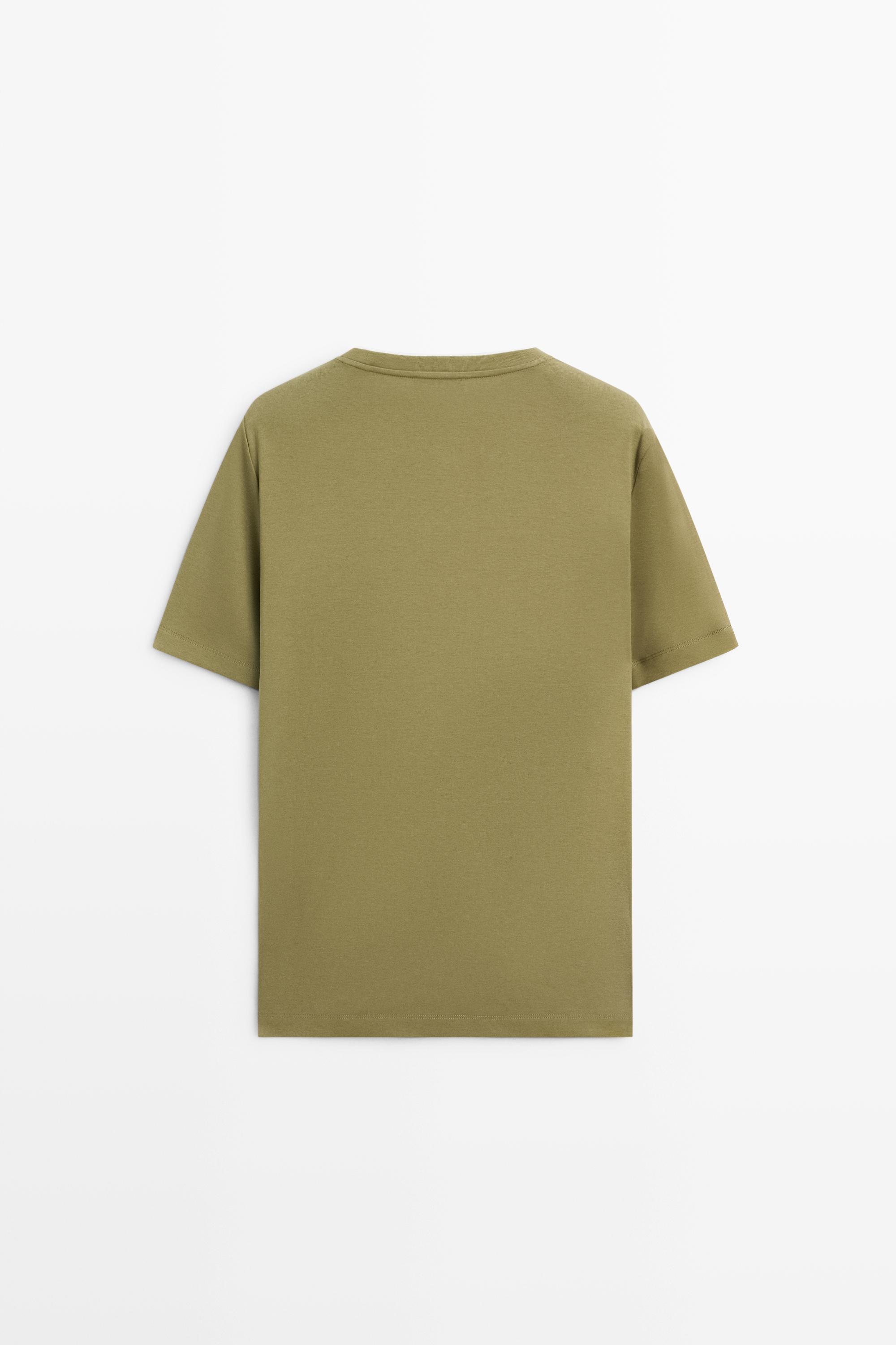 100% cotton layered collar T-shirt