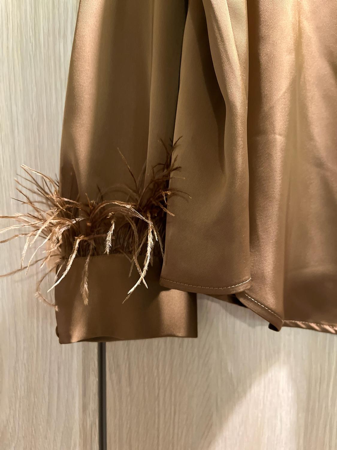 FEATHER SATIN BLOUSE - Image 2
