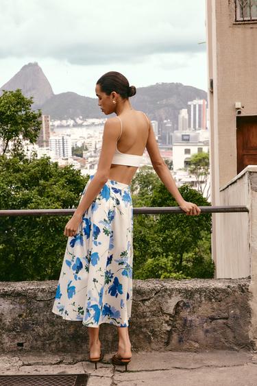 Zara FLORAL MIDI SKIRT - Blue / White