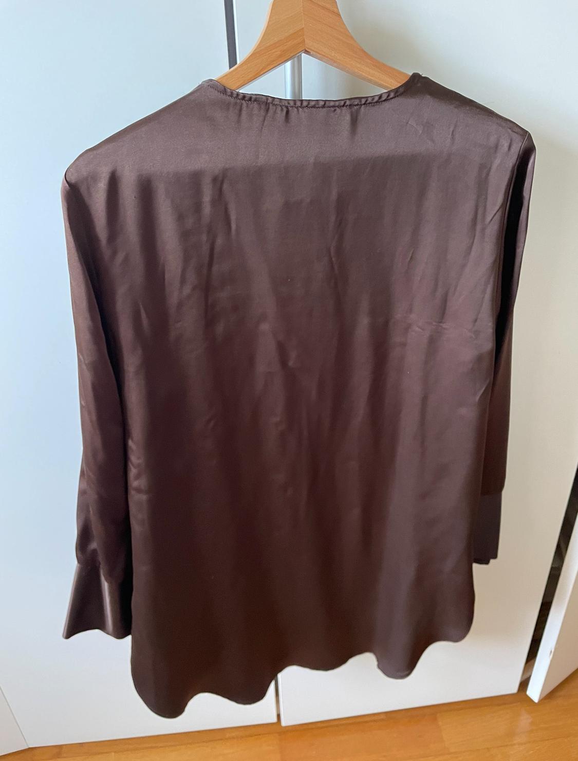 GLOSSY BLOUSE - Image 6