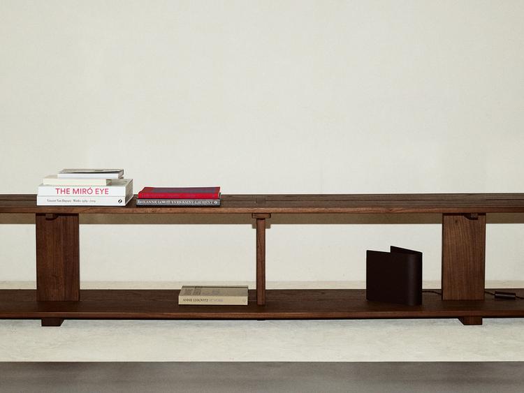 ELM WOOD SHELF WITH TWO SHELVES — Dark brown