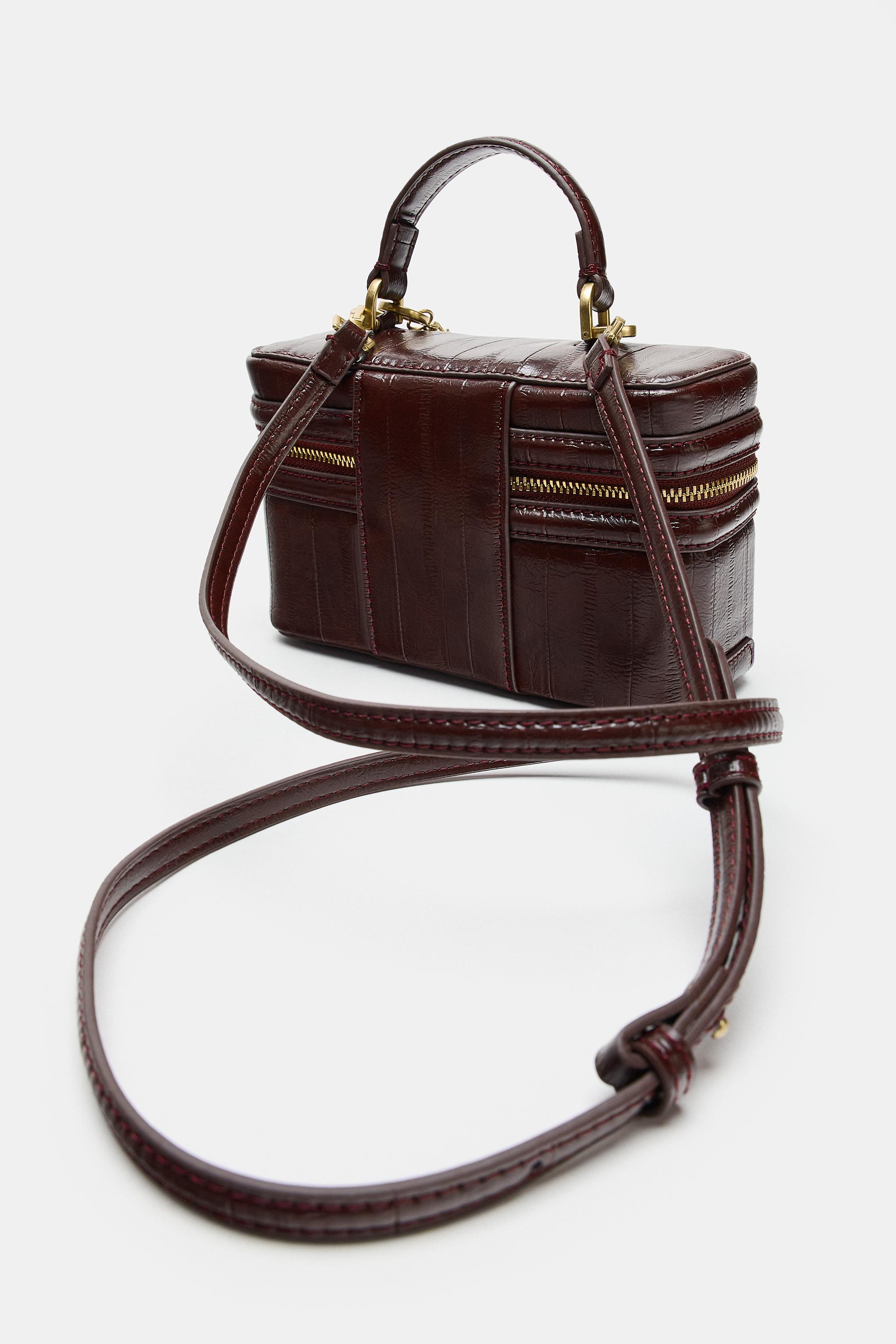 CHARM VANITY BAG