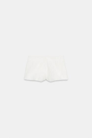 SHORT EN RAMIE À BOUTONS - Blanc de Zara - Image 5