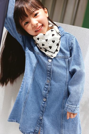 KHĂN BANDANA HÌNH VUÔNG HỌA TIẾT CHẤM BI VÀ TRÁI TIM - Màu đen từ Zara