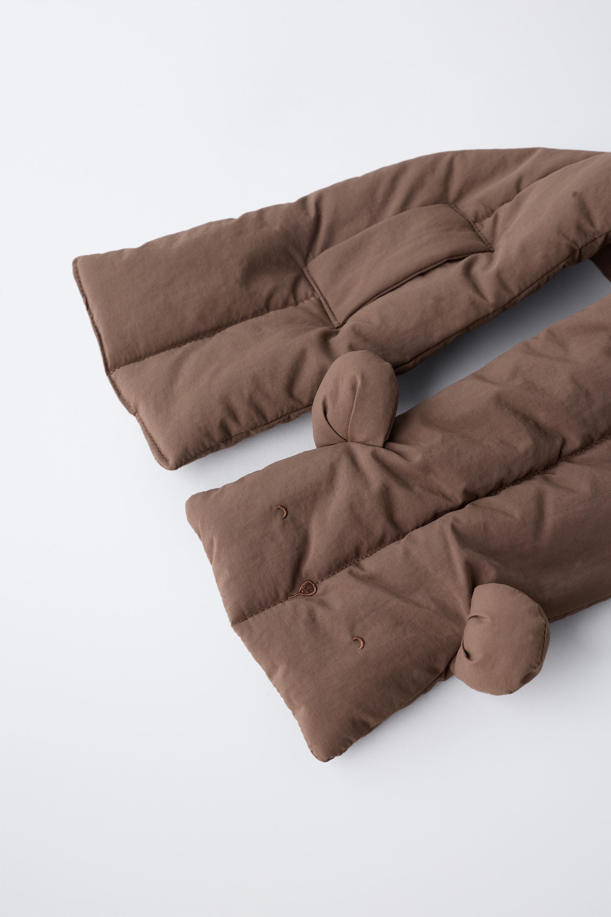 ÉCHARPE EN NYLON AVEC PETITES OREILLES