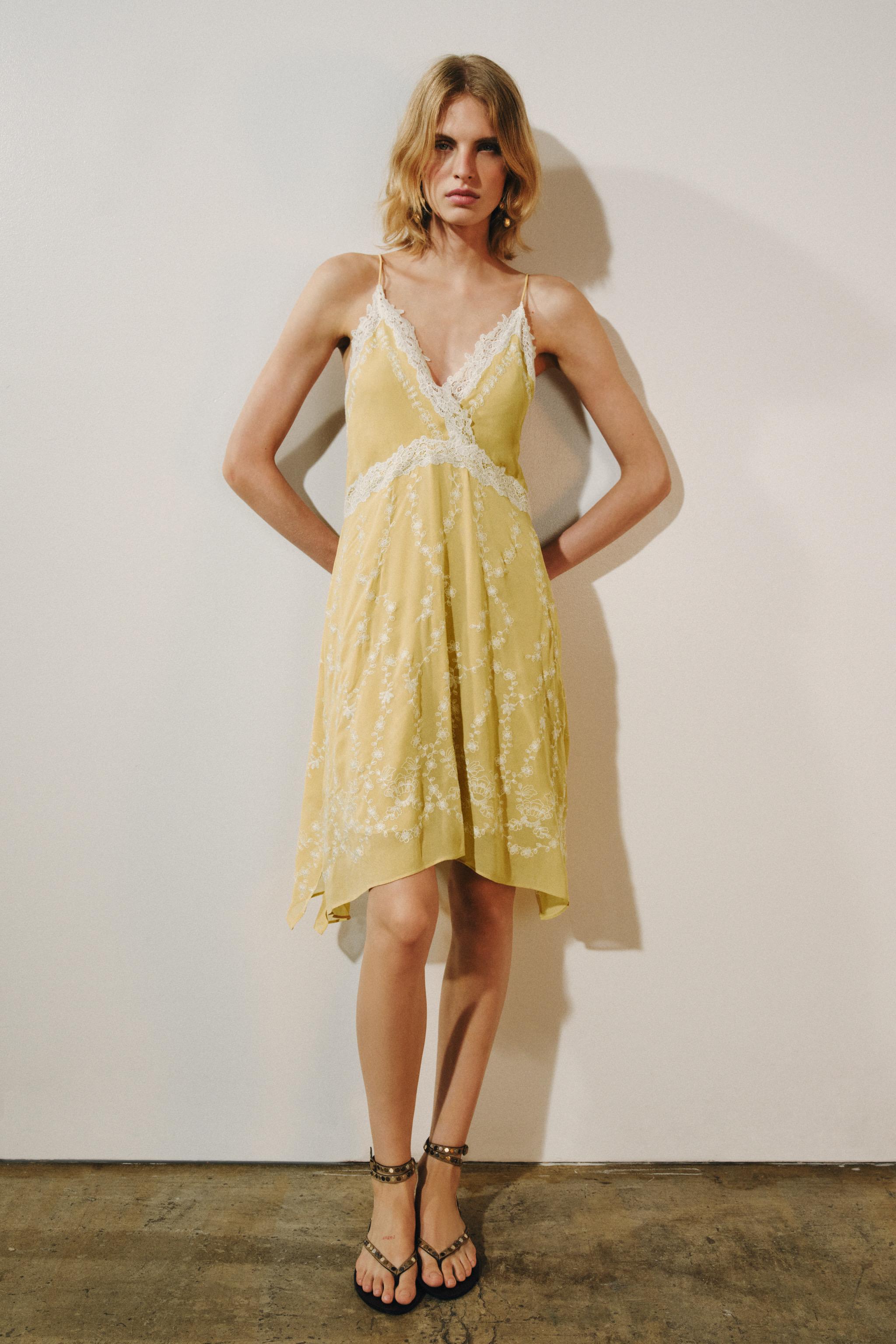 Женские платья Zara ZW COLLECTION EMBROIDERED SHORT DRESS