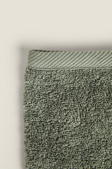 GANT DE TOILETTE COTON ÉPONGE - Kaki de Zara - Image 2