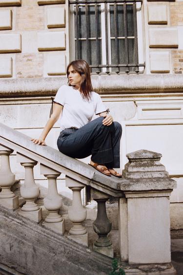 CAMISETA CONTRASTE LAZOS - Blanco de Zara