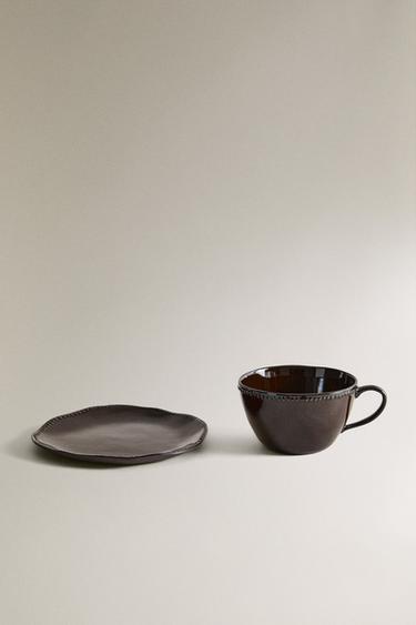TASSE ET SOUCOUPE À CAFÉ EN GRÈS EN RELIEF - Marron de Zara - Image 4