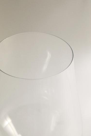 PLAIN CRYSTALLINE WINE GLASS - 990 by Zara - Image 4