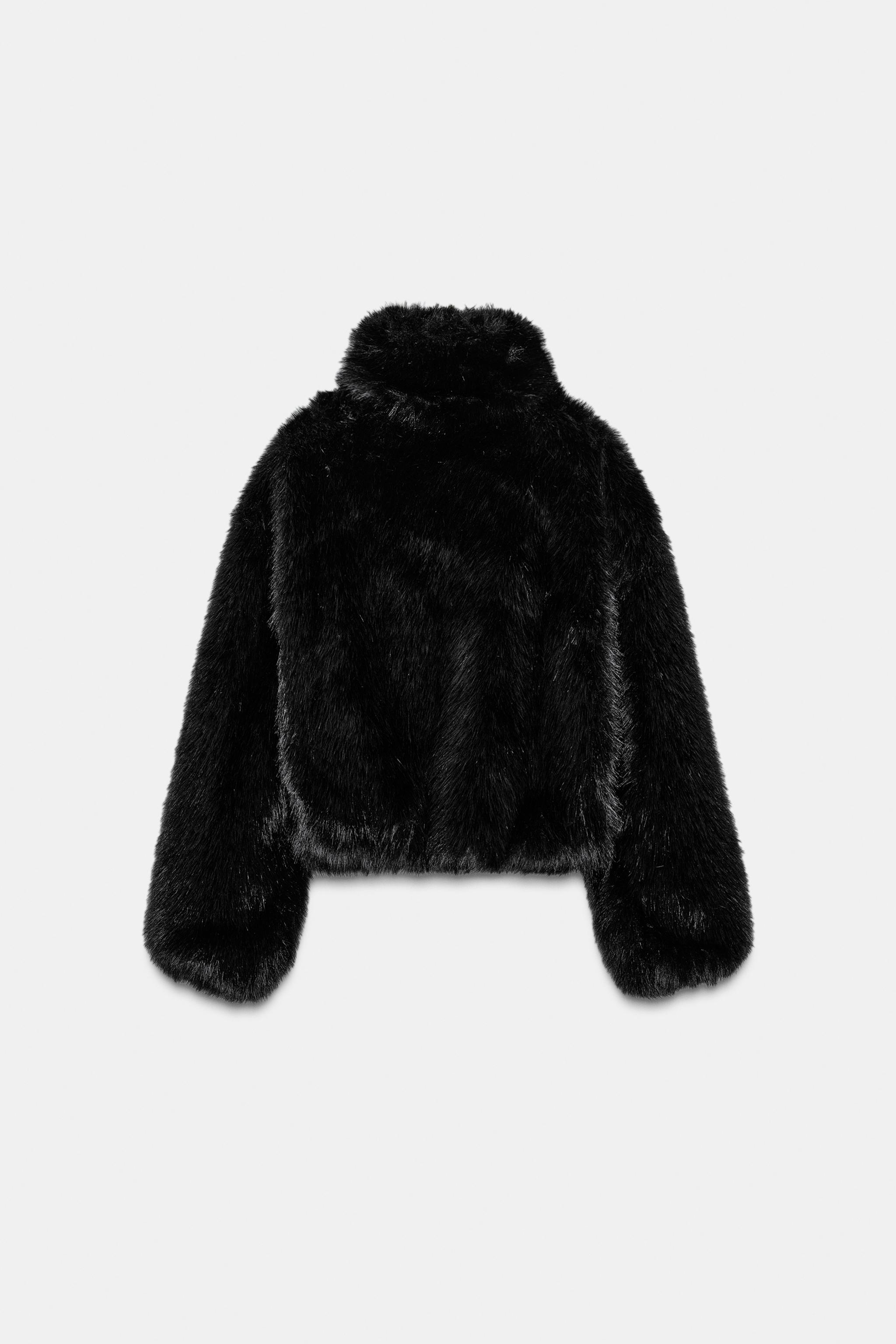 SHORT FAUX FUR COAT