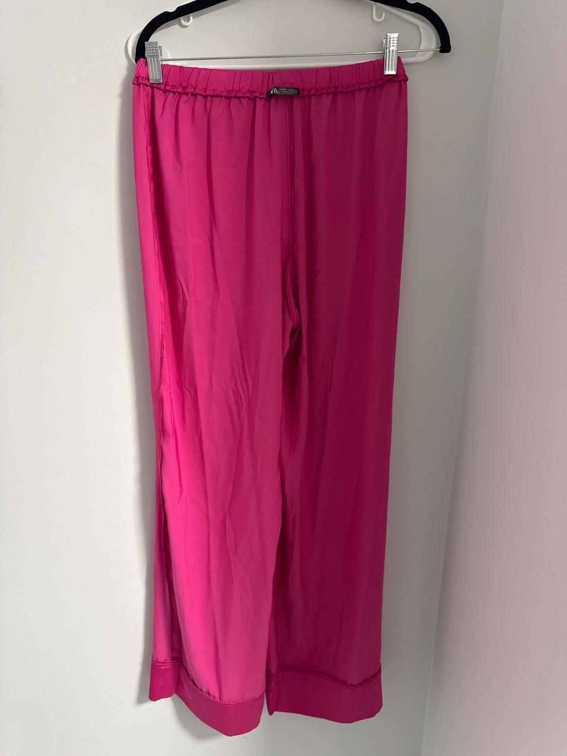 PANTALÓN SATINADO BARBIE™ THE MOVIE ©WARNER BROS