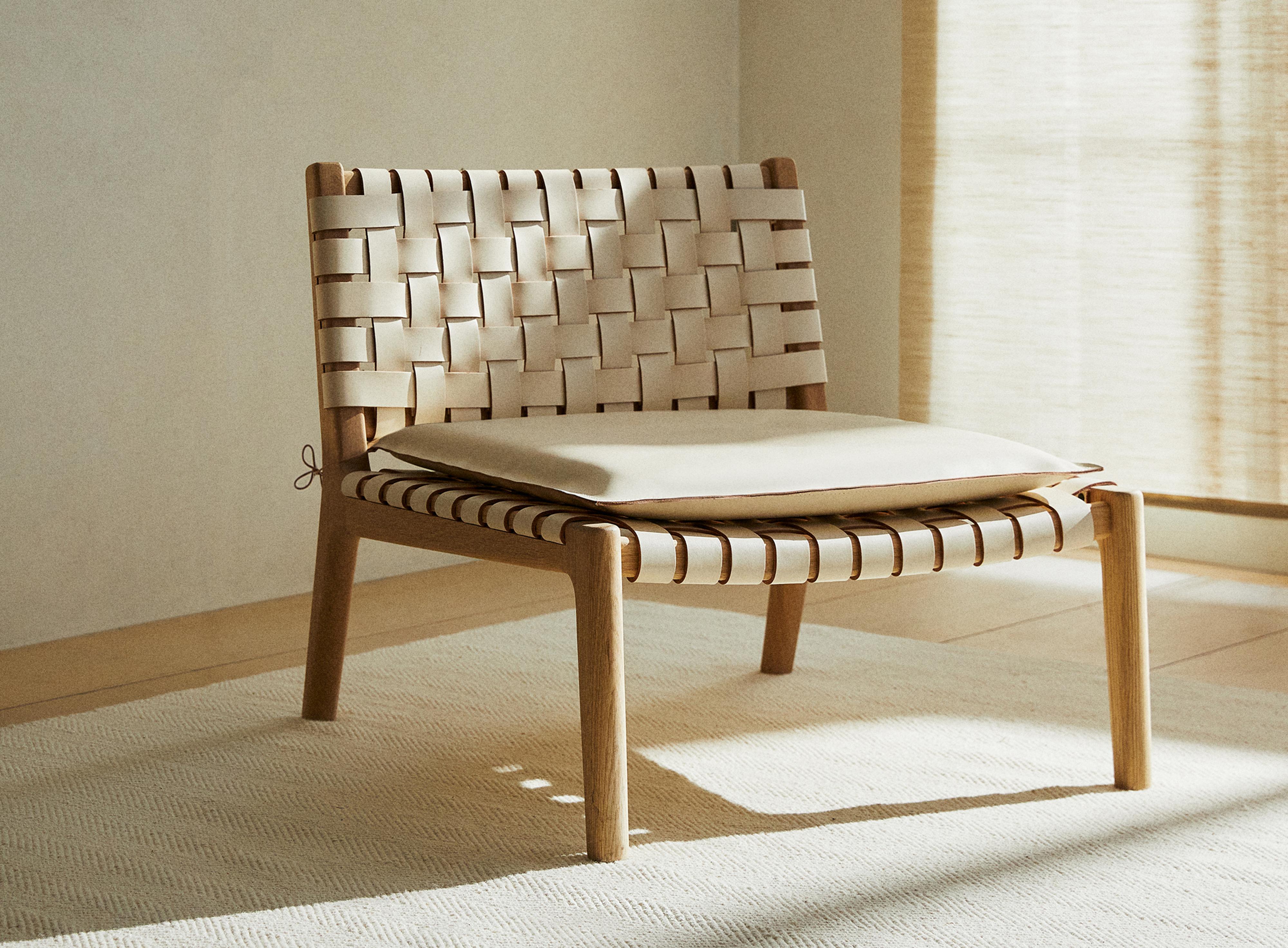 LOUNGE CHAIR 01 — Cream