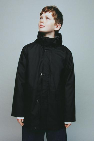 Zara 橡膠塗層抗水派克外套 - 黑色