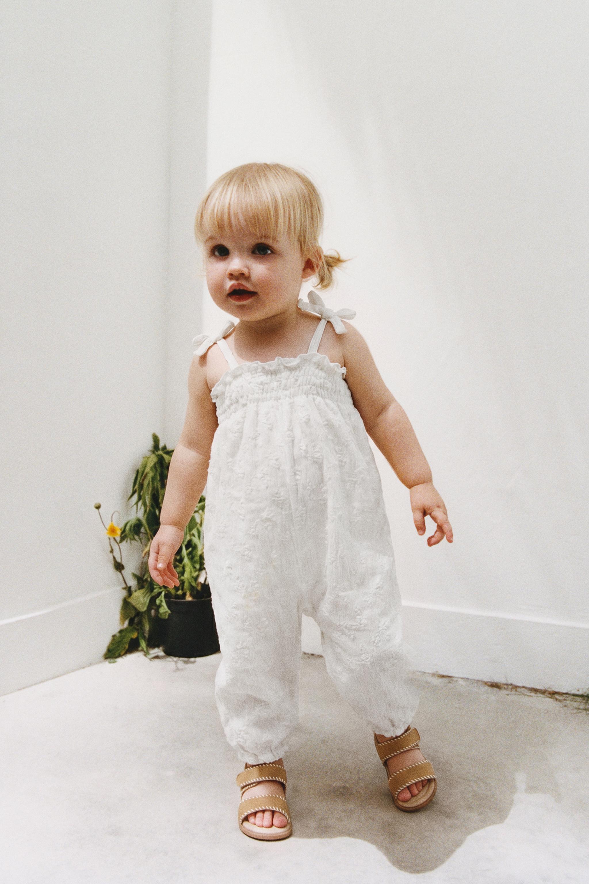 Детские комбинезоны Zara EMBROIDERED OVERALLS