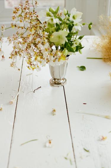 JARRÓN COPA ACERO RECTO PEQUEÑO - Plata de Zara