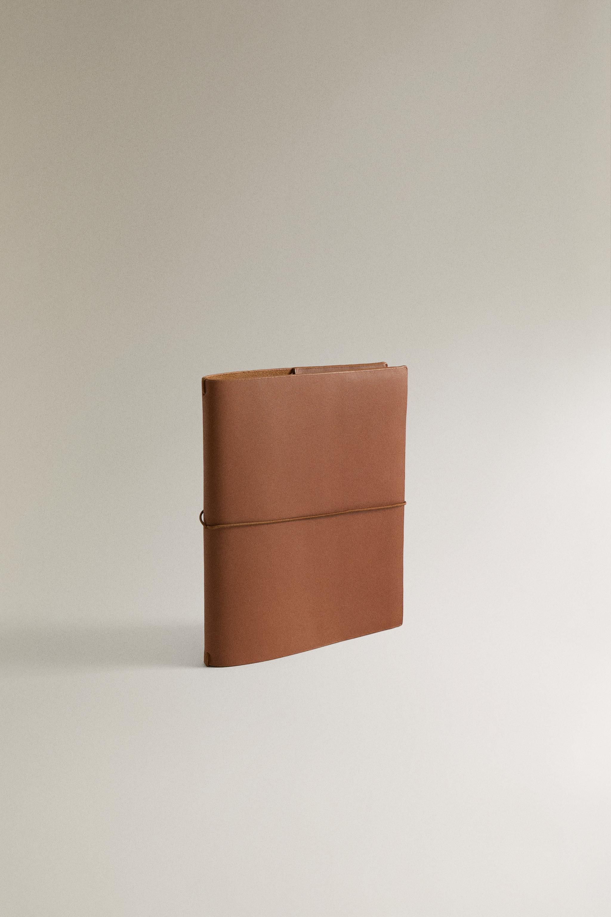 LEATHER BOOK COVER — Brown