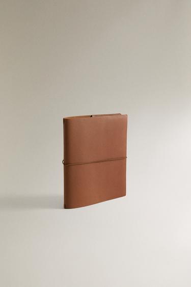 ÉTUI LIVRE EN CUIR - Marron de Zara - Image 1