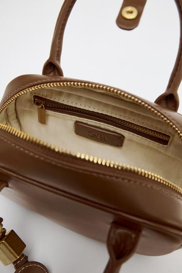 MINI SAC SURPIQÛRE - Marron foncé de Zara - Image 4