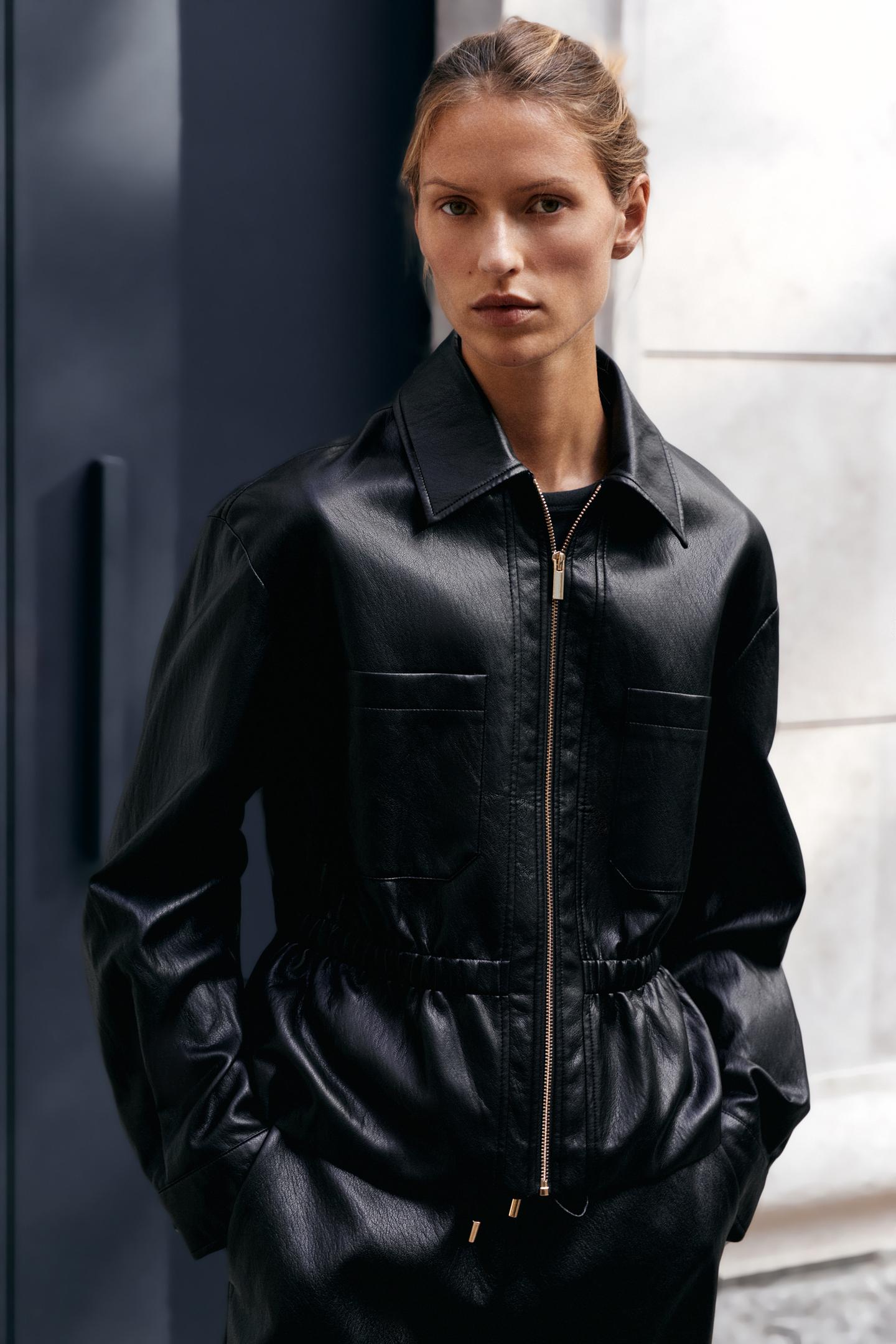 Женская куртка Zara Faux Leather Jacket with Elasticized Waist, цвет: Чёрный — фото 2