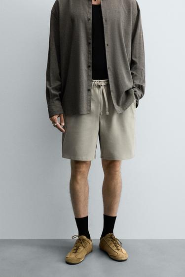 Zara STRUCTURED SOFT SHORTS - Beige
