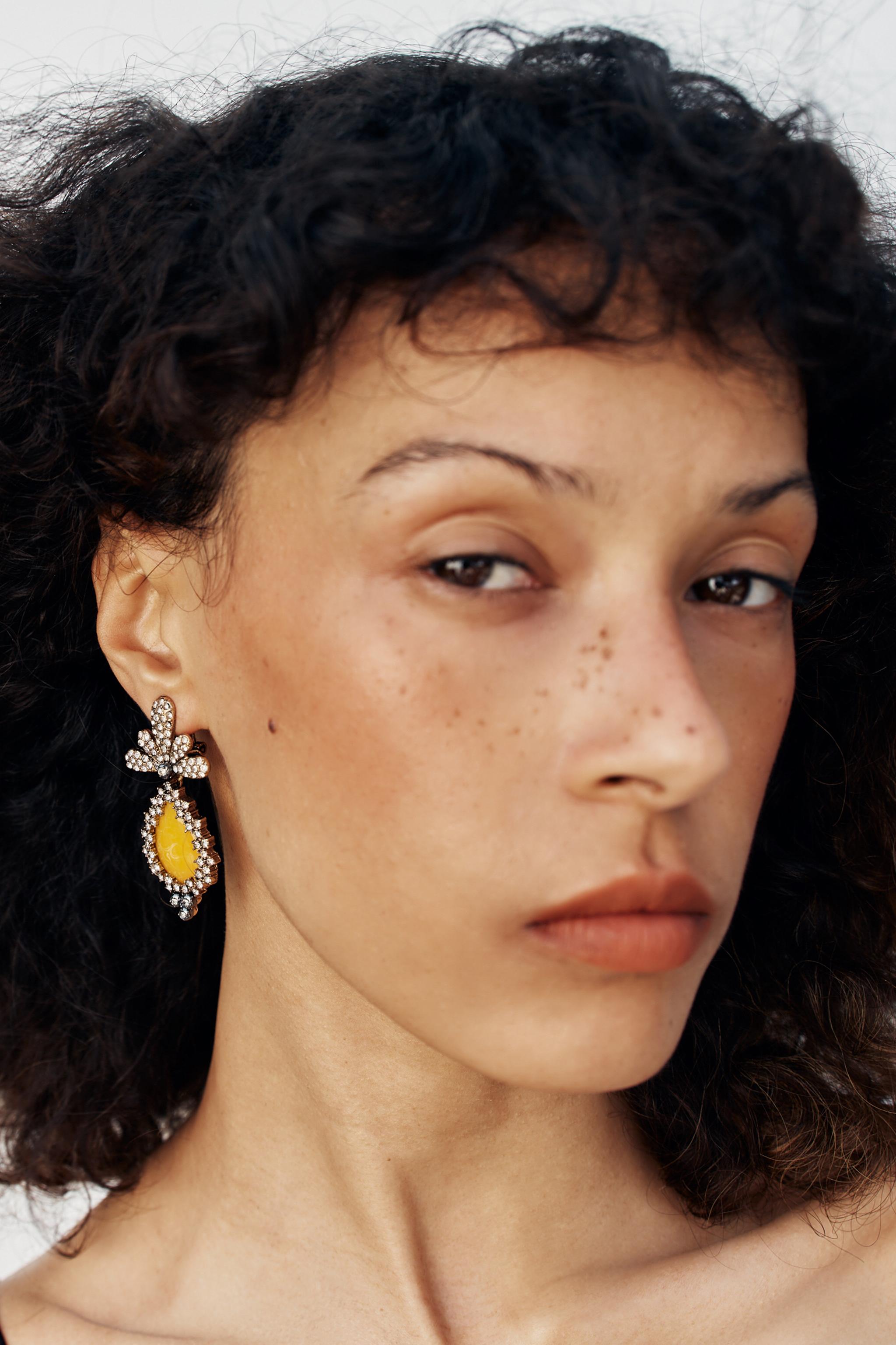 RHINESTONE STONE EARRINGS