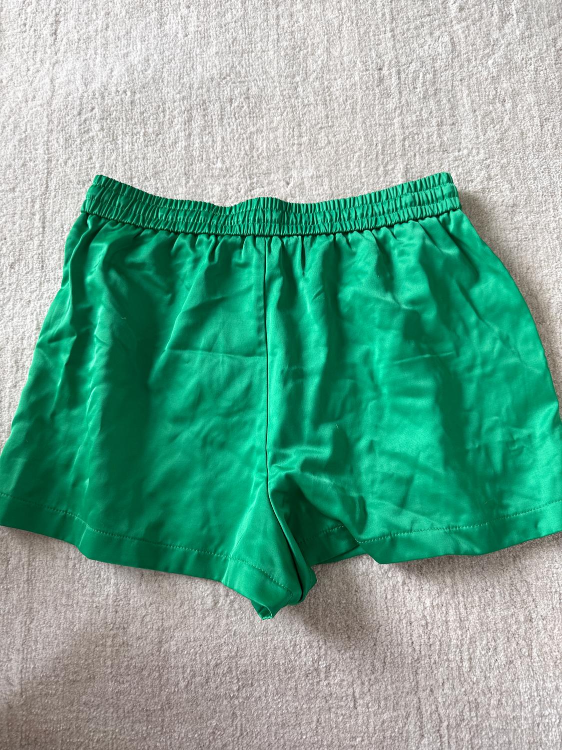 SHORTS SATINADOS - Image 2
