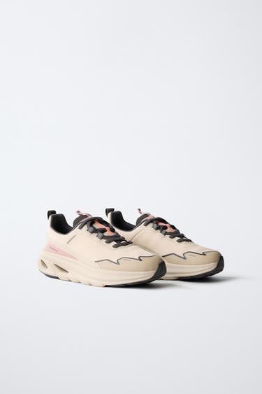 SOLE DETAIL TRAINERS - Beige by Zara