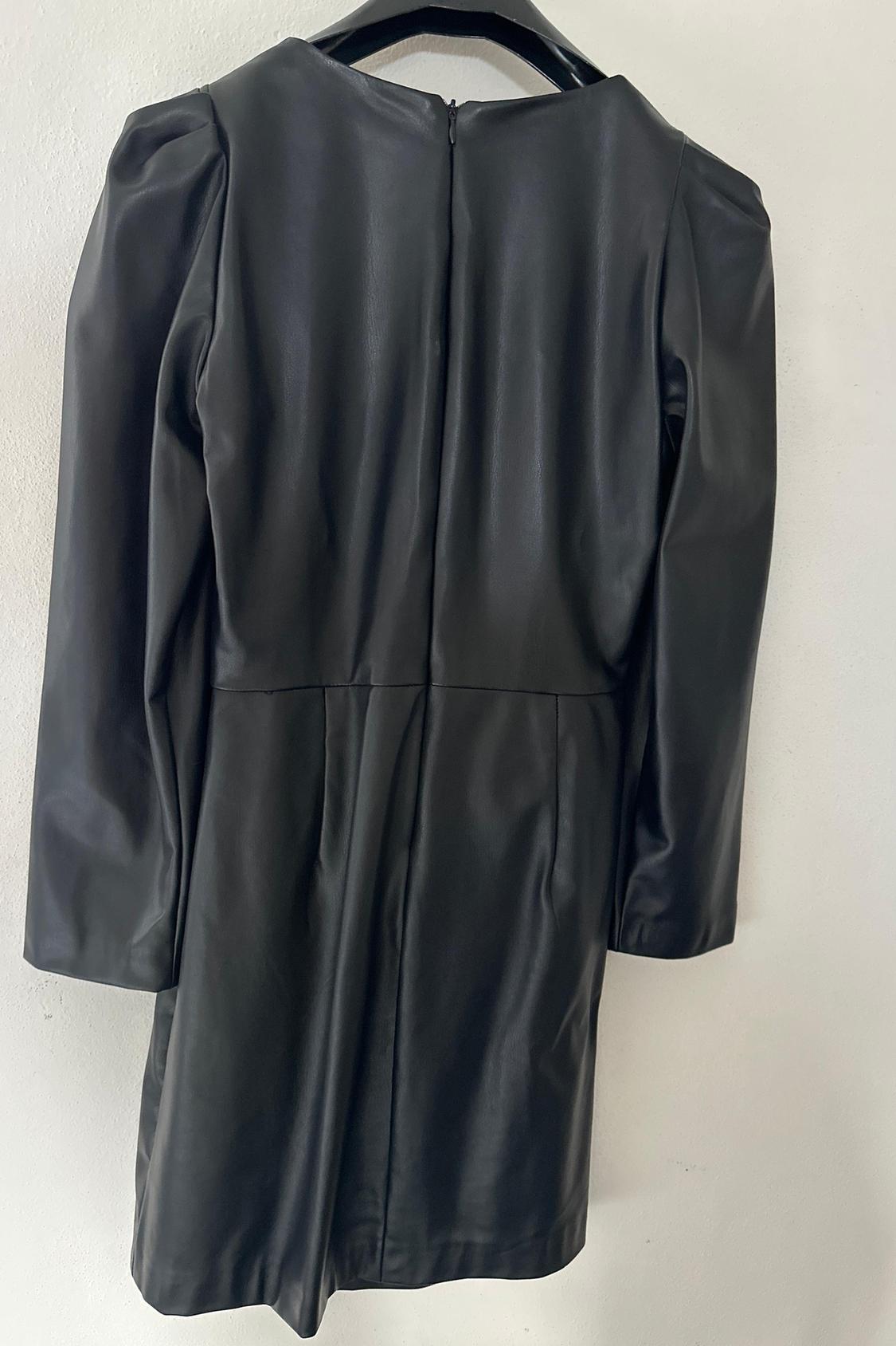 VESTITO EFFETTO PELLE CON MANICHE SBUFFO E VOLANT SULLA GONNA - Image 3