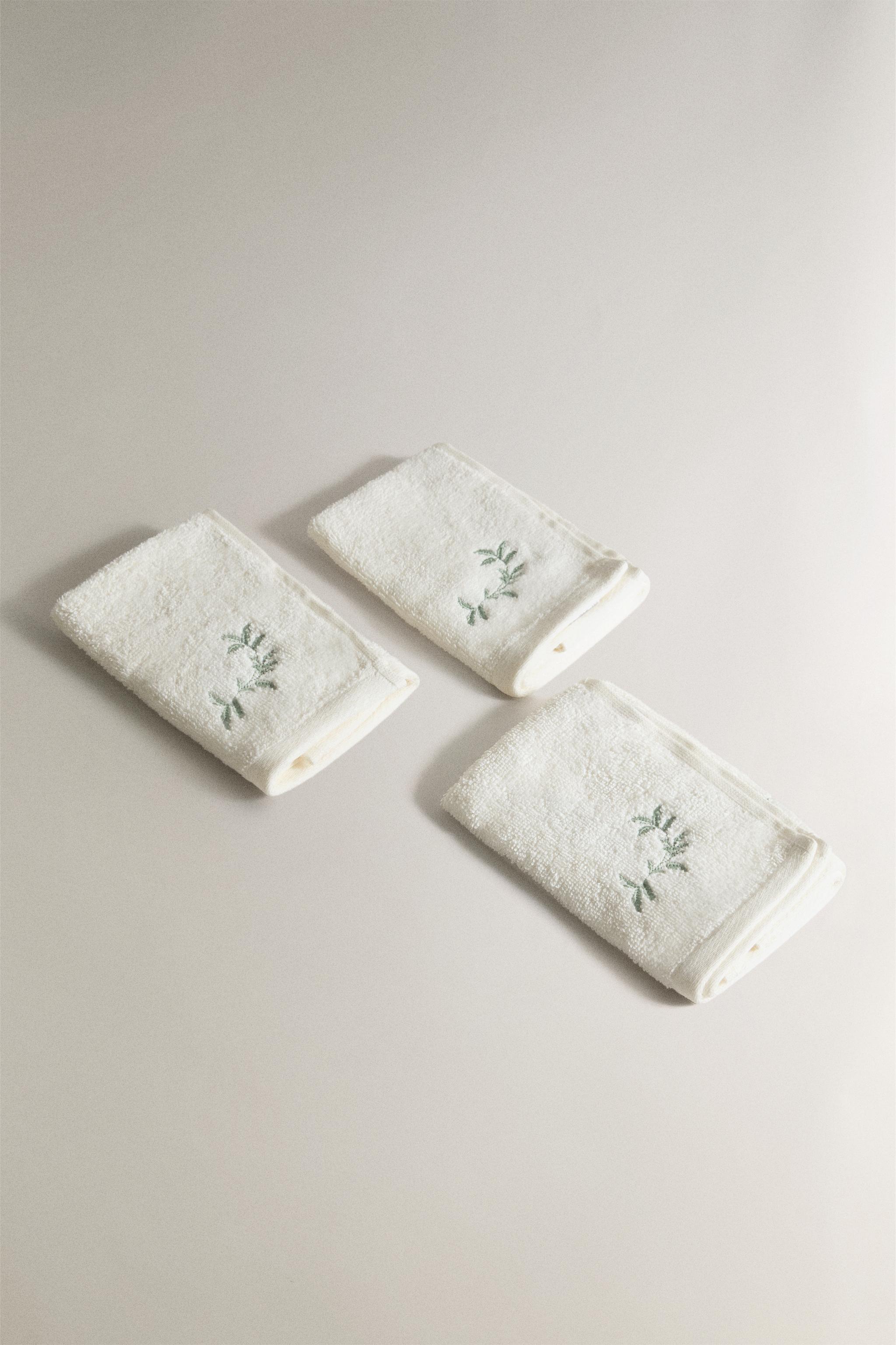 BATH MAT WITH PLANT EMBROIDERY — Green