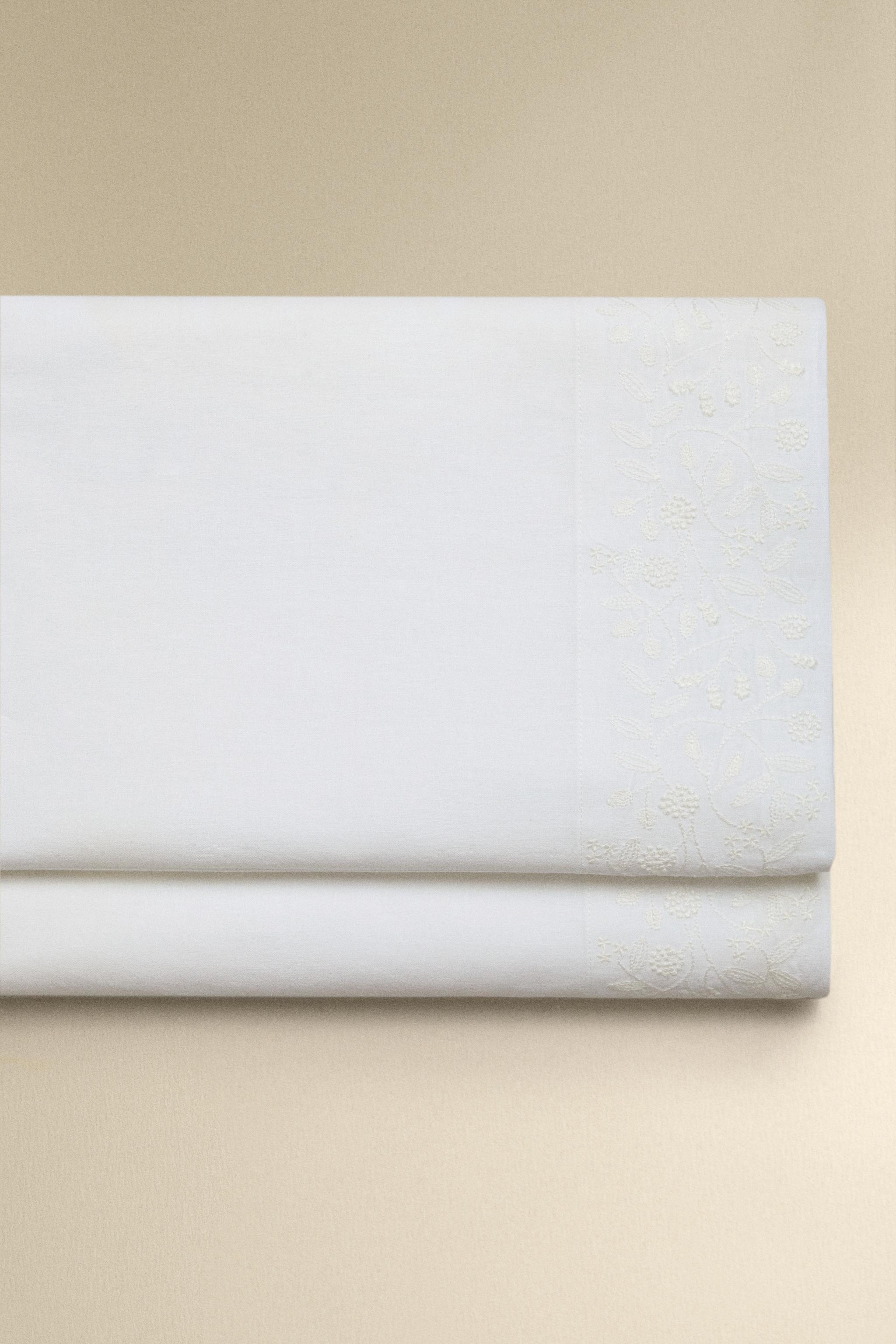 COTTON AND LINEN EMBOSSED FLAT SHEET