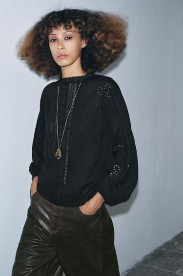 قميص مطرز بتطريز مخرم ZW COLLECTION - أسود الخاص بـ Zara