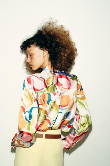 CHEMISE SATINÉE À IMPRIMÉ FLEURI - Multicolore de Zara - Image 5