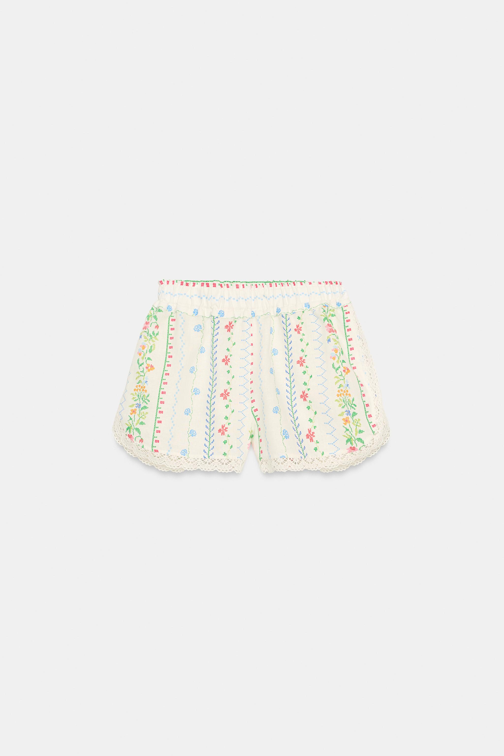FLORAL PRINT LINEN SHORTS WITH LACE TRIM