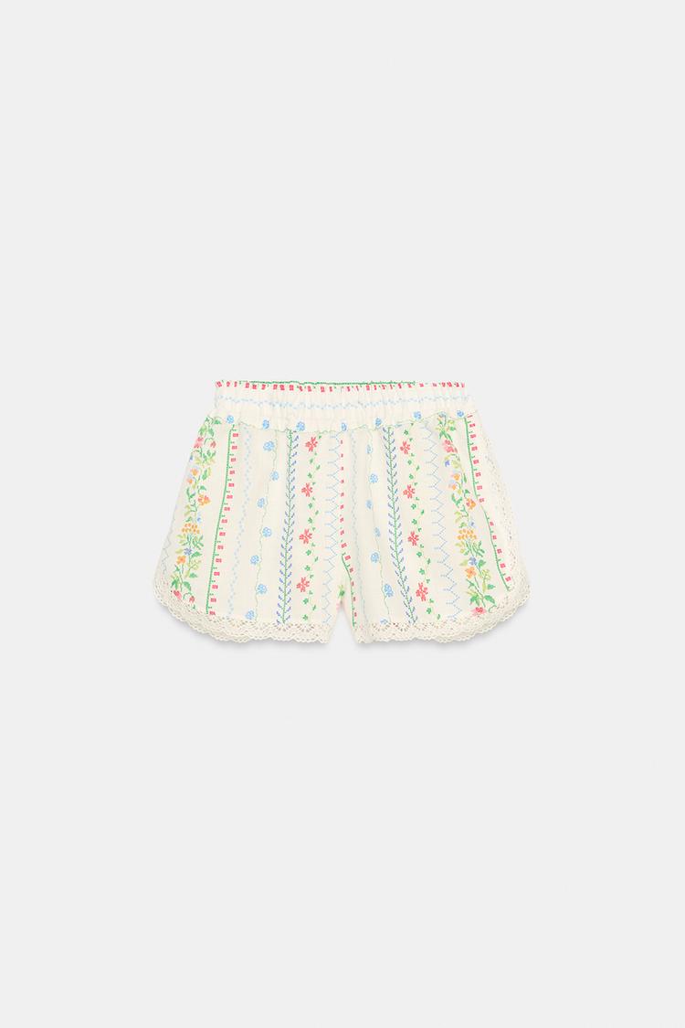 FLORAL PRINT LINEN BLEND SHORTS WITH LACE TRIM