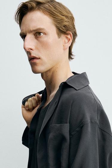 SOFT FLOWING SHIRT - Black by Zara