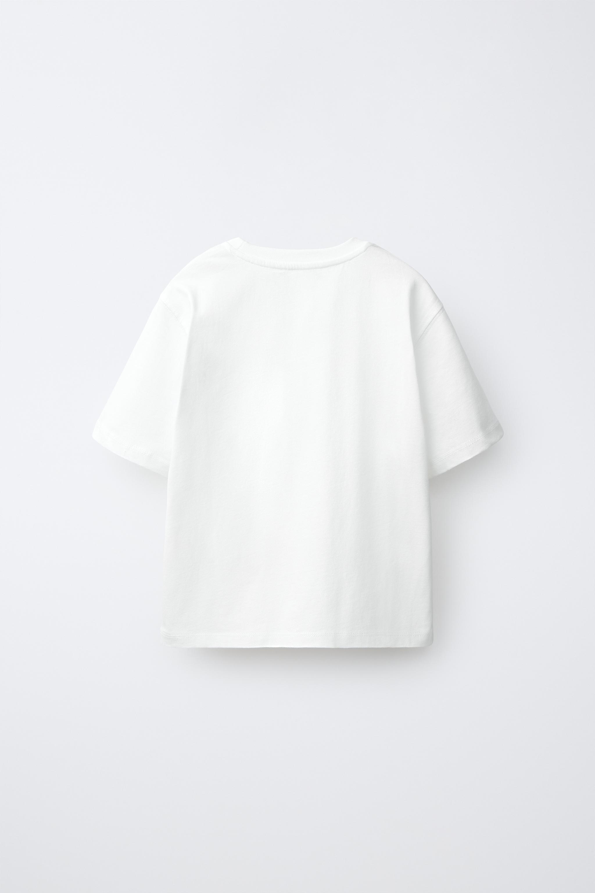 T-SHIRT DÉCOR CLOUS