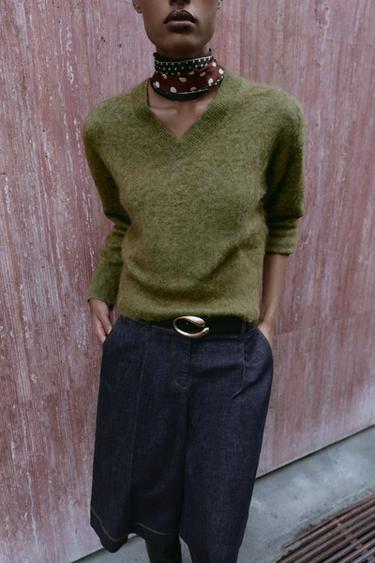 PULL EN MAILLE EFFET BROSSÉ - Kaki de Zara - Image 1