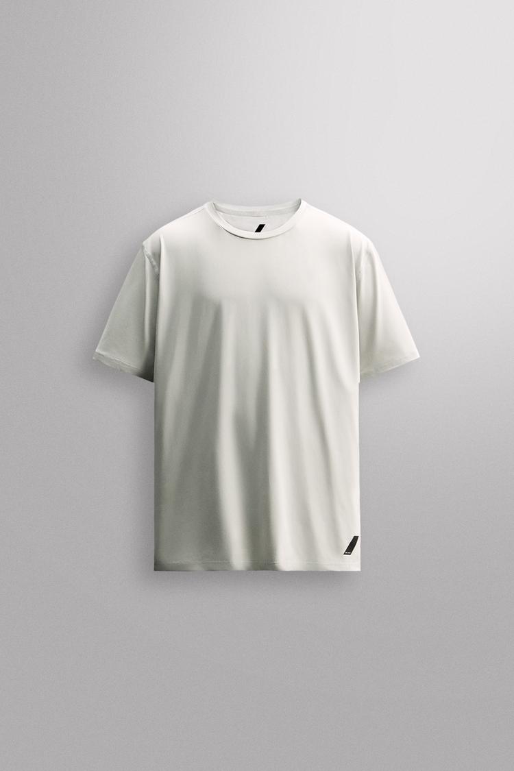ZARA BASIC TECHNICAL T-SHIRT