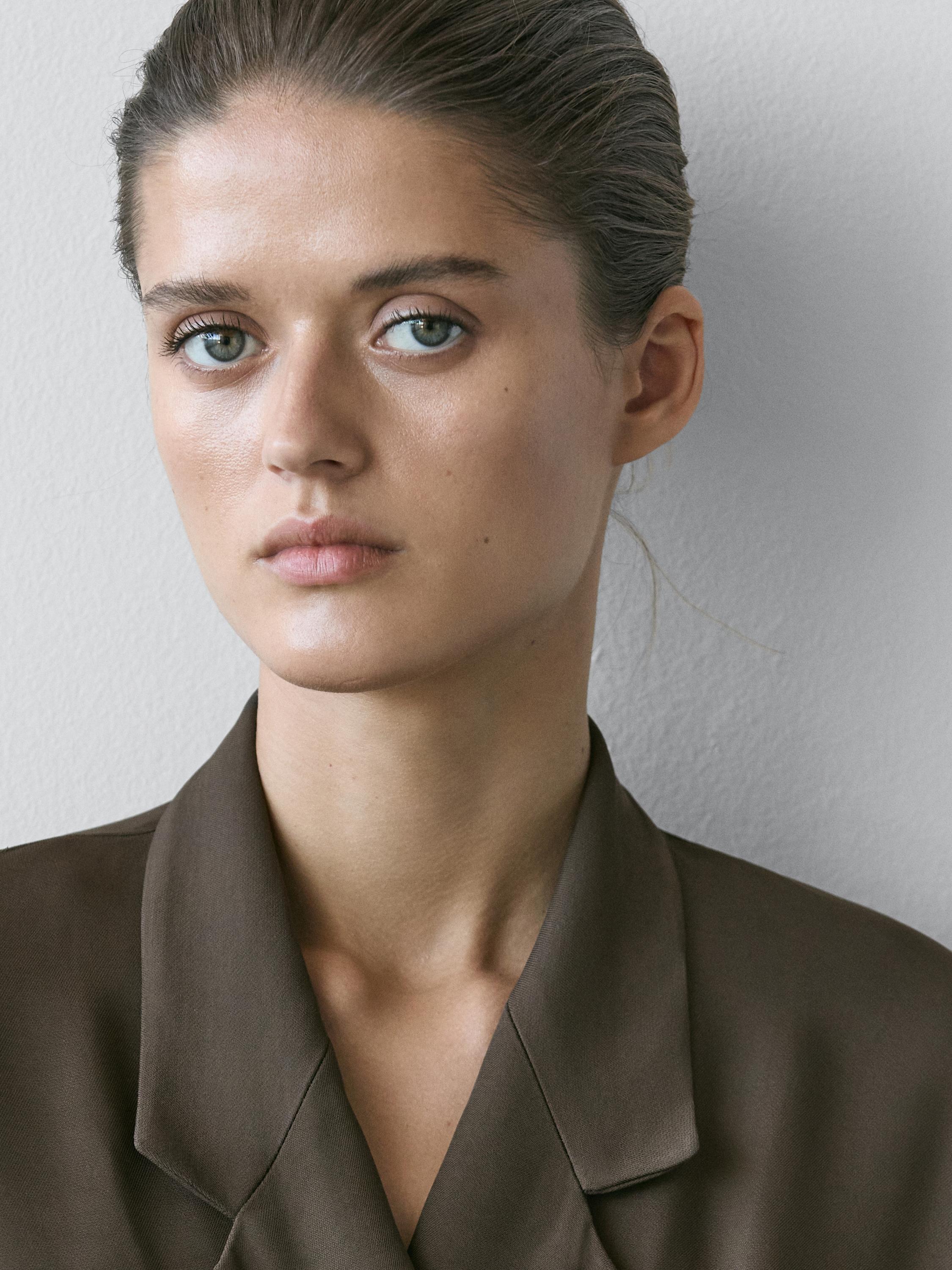 Flowing double-breasted overshirt