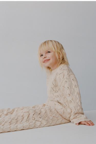 KNIT FLORAL SWEATER - Ecru by Zara
