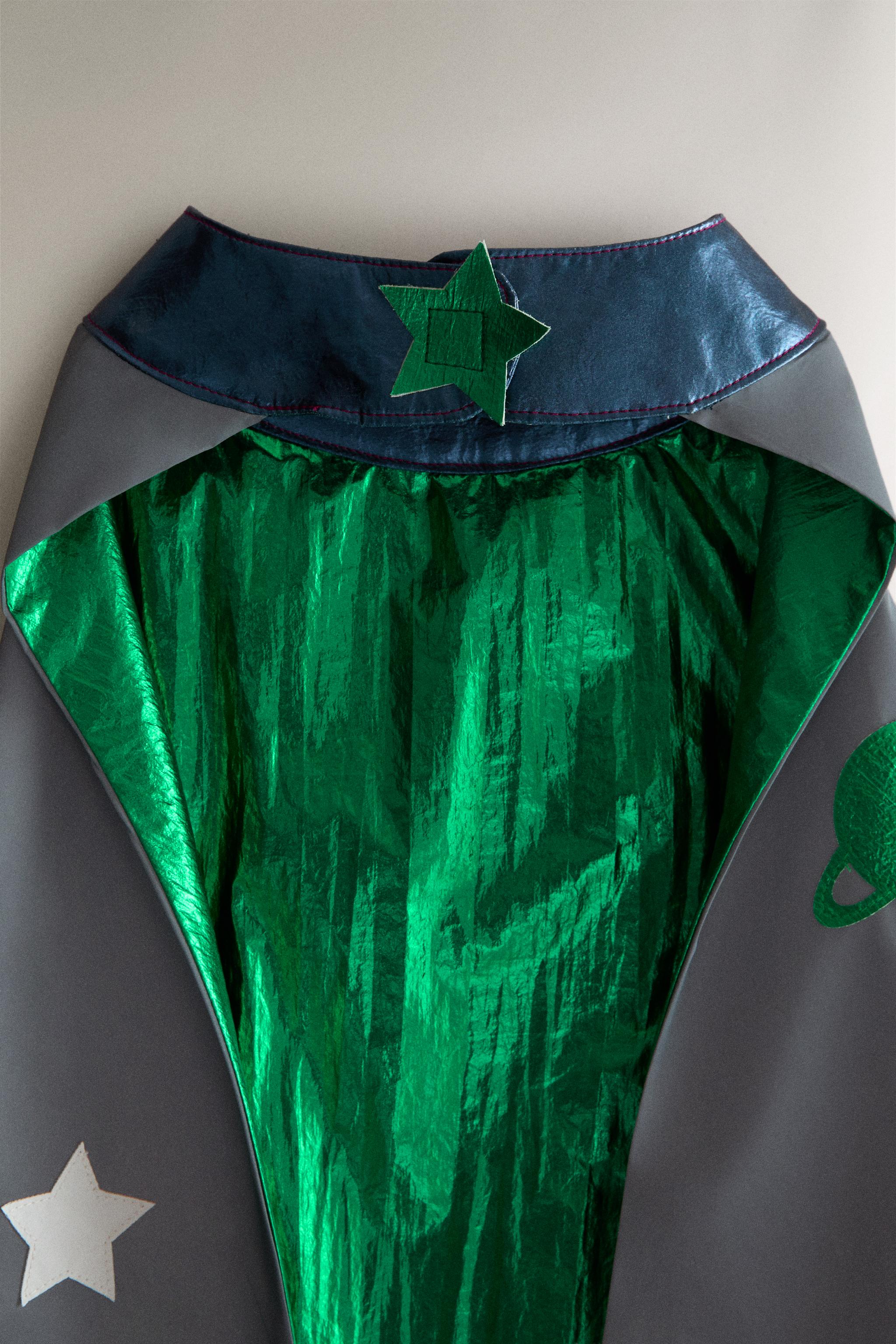Zara KIDS’ REFLECTIVE SPACE CAPE COSTUME — фото 2
