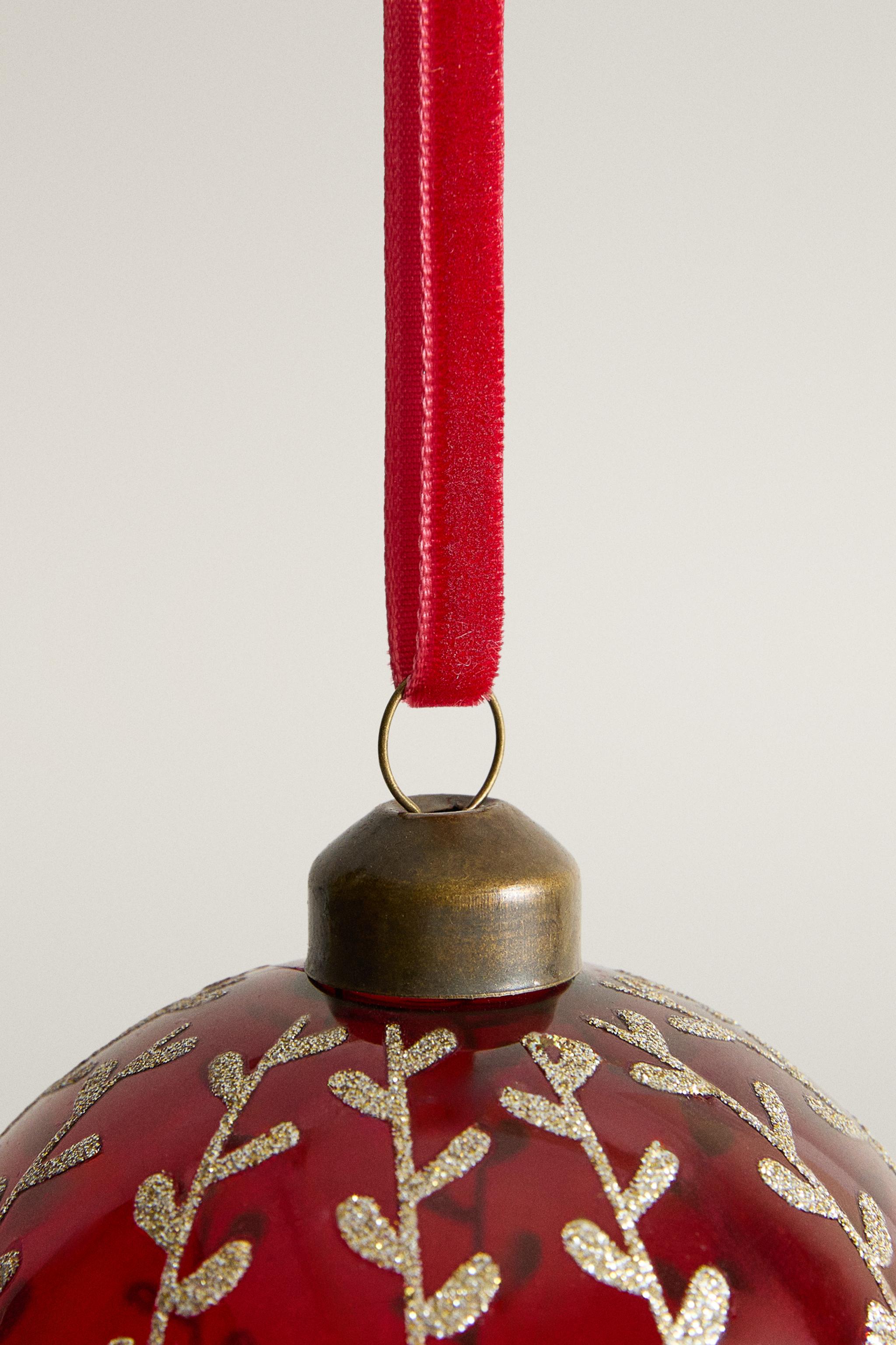 BOROSILICATE GLASS BAUBLE CHRISTMAS DECORATION WITH GLITTER FLOWERS