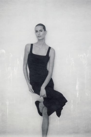 ROBE MI-LONGUE CINTRÉE - Noir de Zara