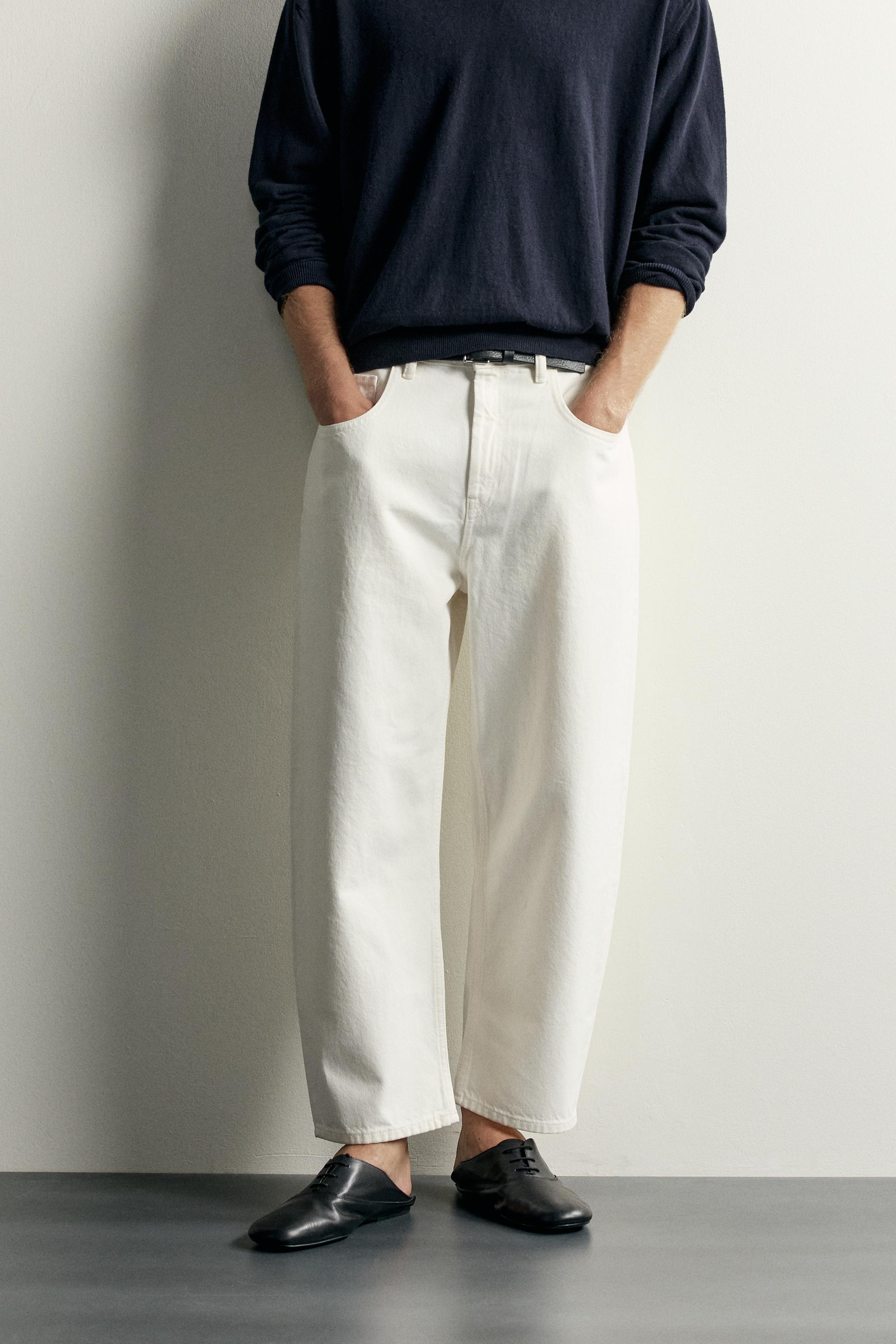 TAPERED WIDE-FIT JEANS — Oyster-white