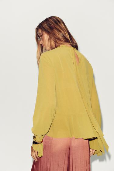 FLOWING RUFFLED TOP - Olive green by Zara