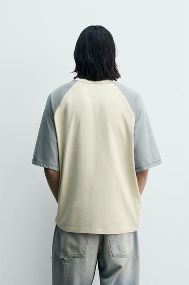 T-SHIRT COLOR BLOCK À PIÈCE BIMATIÈRE - Écru de Zara - Image 2