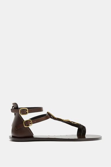 SANDALIA ADORNO PIEL - Marrón de Zara - Imagen 0